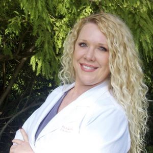 Meet your Posher, Nichole